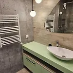 Z Widokiem Na Morze I Port Treptower Deep