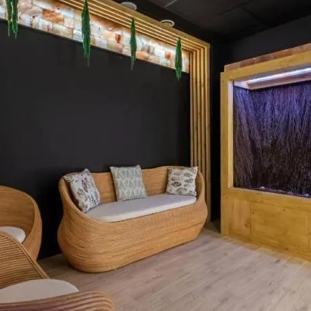 Z Widokiem Na Morze I Port Апартаменты Мжежино