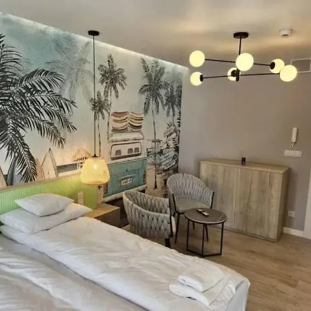 Z Widokiem Na Morze I Port Apartment Treptower Deep