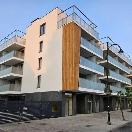 Z Widokiem Na Morze I Port * Treptower Deep