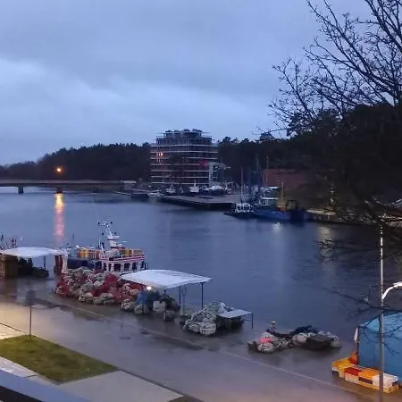 Z Widokiem Na Morze I Port